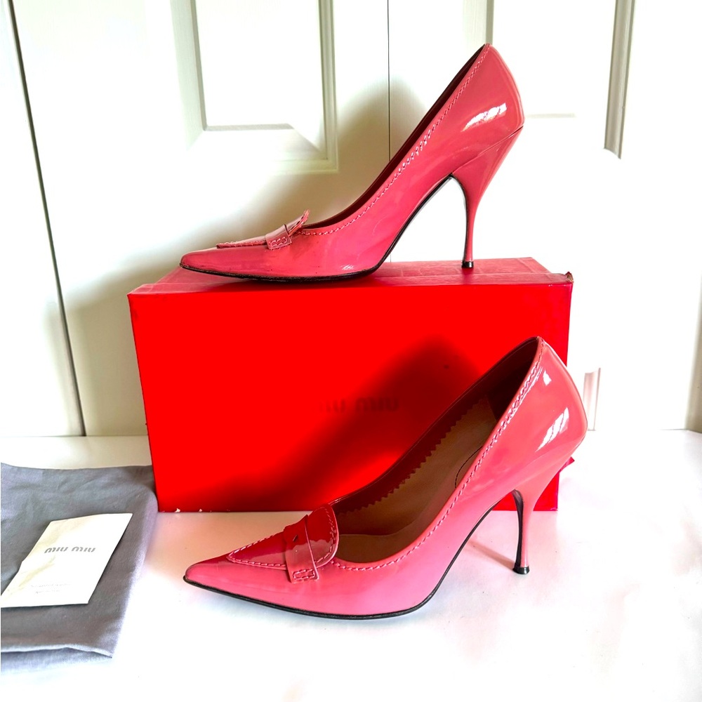 MIU MIU Dark Pink Patent Leather Pumps 8/38